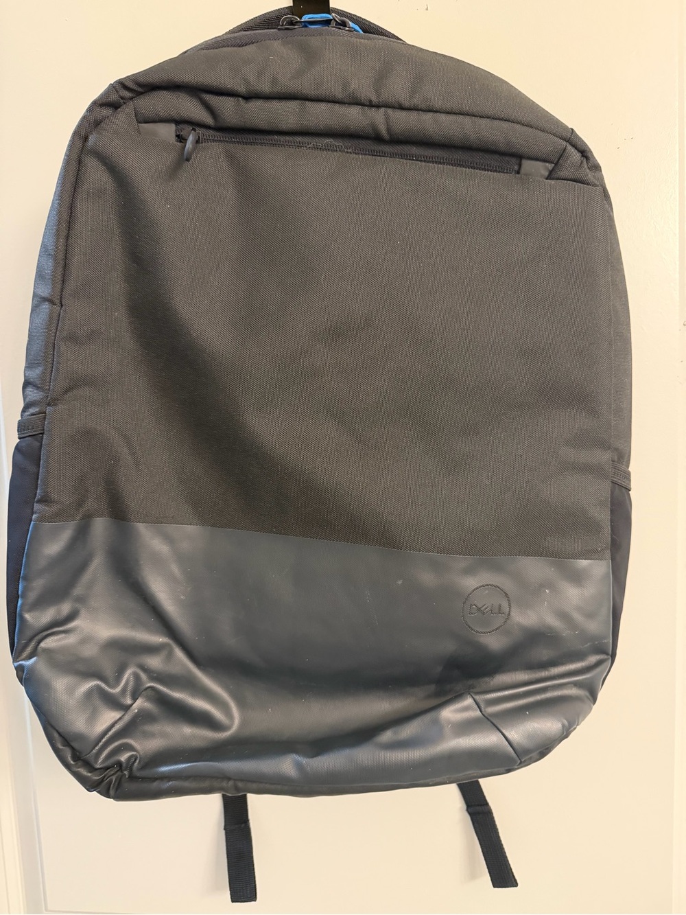 Dell Black Men's Laptop Backpack with Matte Trim
